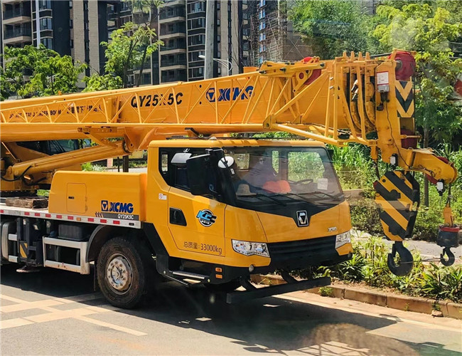 河间市大件设备吊装租赁吊车